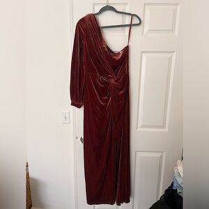 Revelry Bridesmaid Dress: NO ALTERATIONS!